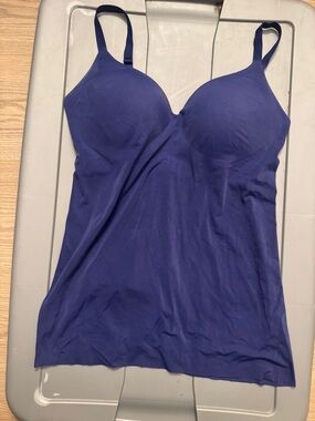 Uniqlo Navy Blue Sculpting Camisole with Built-In Cups